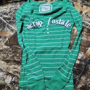 Long sleeve ribbed shirt